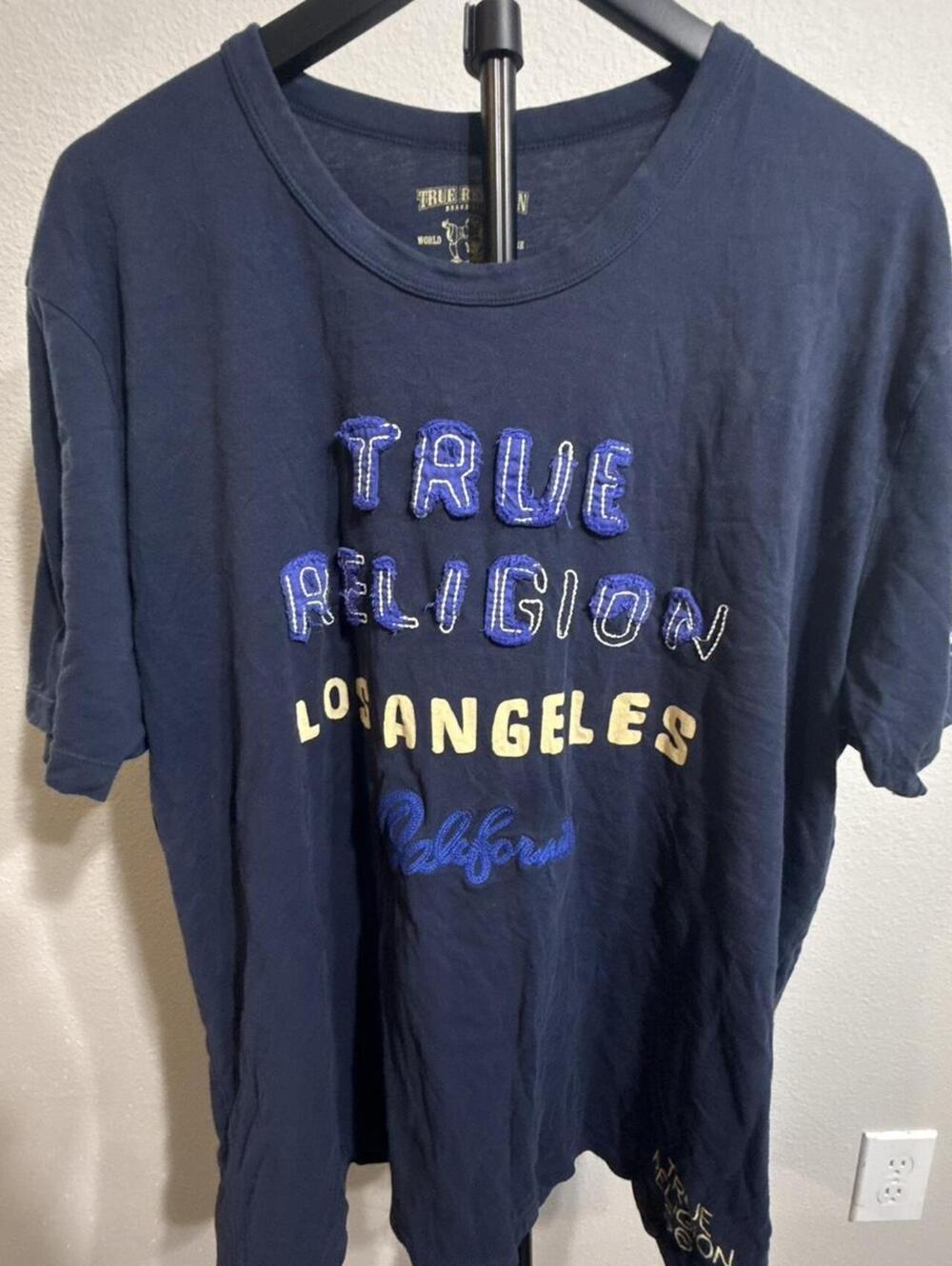 True Religion Men's Navy and Blue Tshirt
